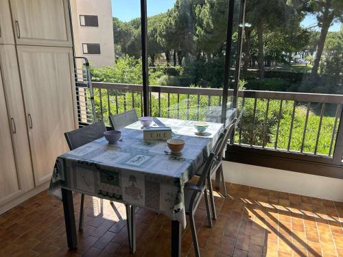 Apartment room in T2 avec loggia proche mer et Seaquarium 5 couchages ménage inclus - FR-1-250-274