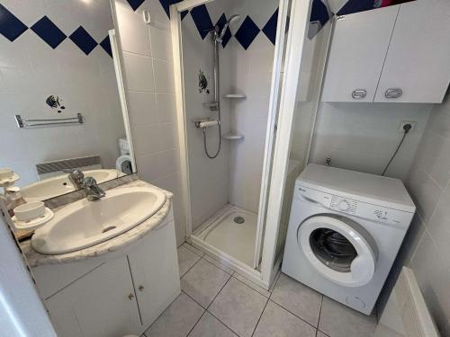 Apartment image 6