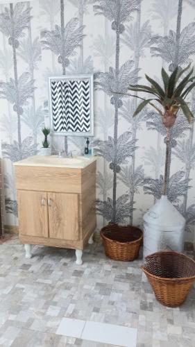 Place to stay close to US embassy and easy access to town in Bridgetown