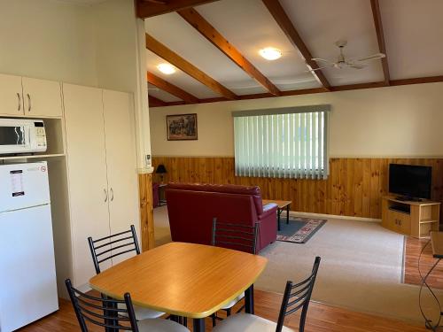 Létesítmények, Kismet Riverside Lodge in Howlong