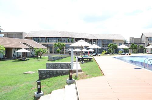 The Calm Resort & Spa