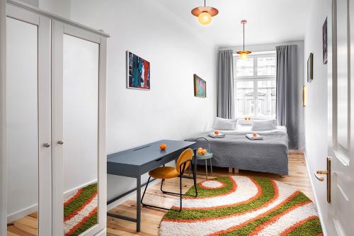 2 bedrooms, 3 beds