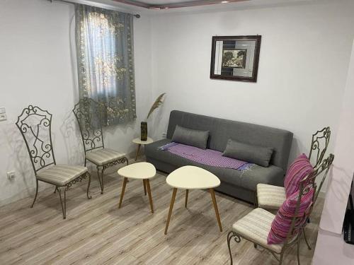 La villa des deux mers in Mnar