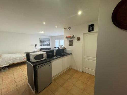 Joli Studio au calme mais proche gare et bus in Luzarches