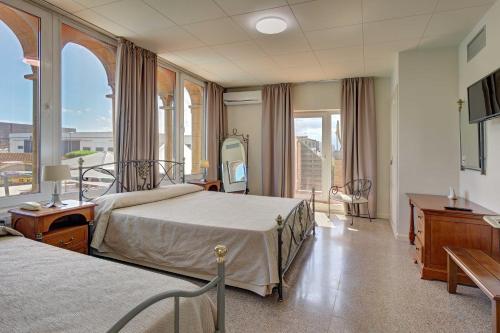 Hotel Castell Blanc in Roses