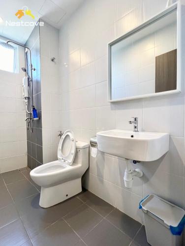 Novo 8 Residences & Suites AQUA Pool by Nestcove Novo 8 Residences & Suites AQUA Pool by Nestcove