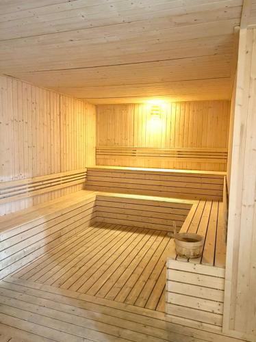 Novo 8 Residences & Suites AQUA Pool by Nestcove Novo 8 Residences & Suites AQUA Pool by Nestcove