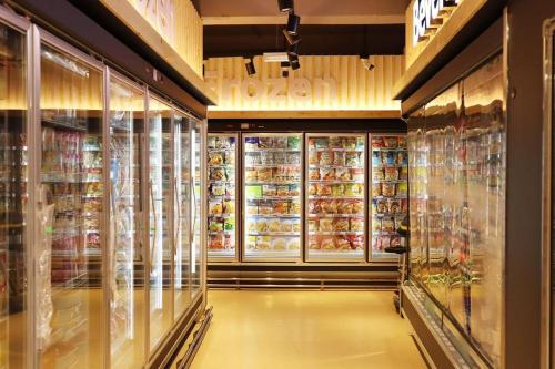 Novo 8 Residences & Suites AQUA Pool by Nestcove Novo 8 Residences & Suites AQUA Pool by Nestcove