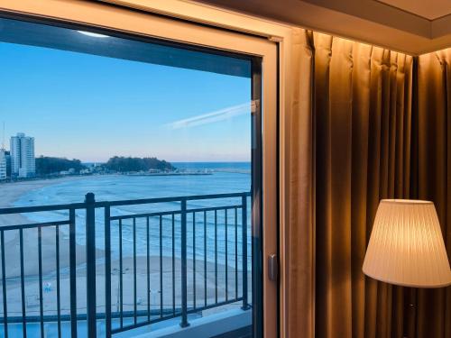 Surrounding environment, surfresort Inn-The City YangYang in Yangyang