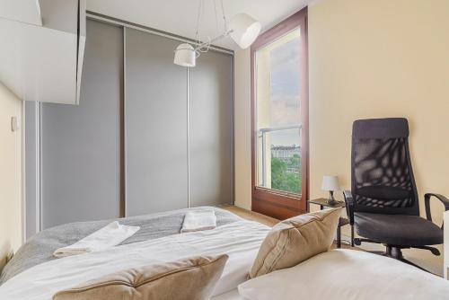 Kolejowa 45A P&O Corporate Accommodation - image 3