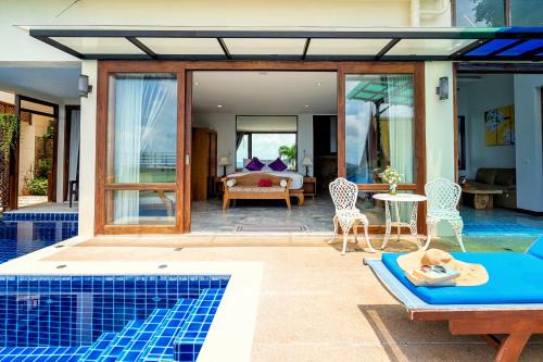 Sandalwood Luxury Villa Resort