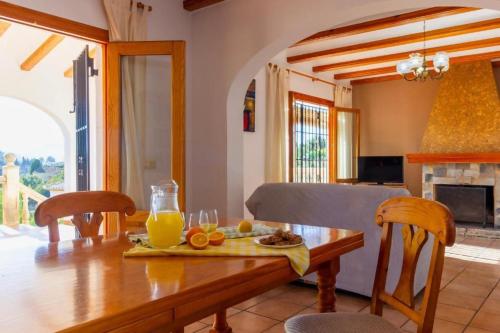 Chalet Los Olivos con piscina in Javea városközpont