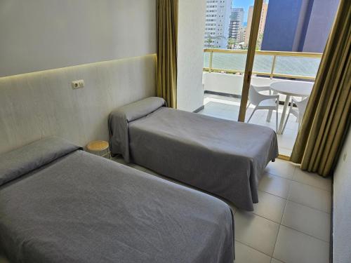 One-Bedroom Apartment image 8
