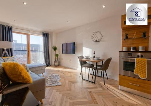✪Leisure Stay✪Relocation or Business stay✪1bed - FREE SECURE PARKING SPACE, Leeds (foto 7)