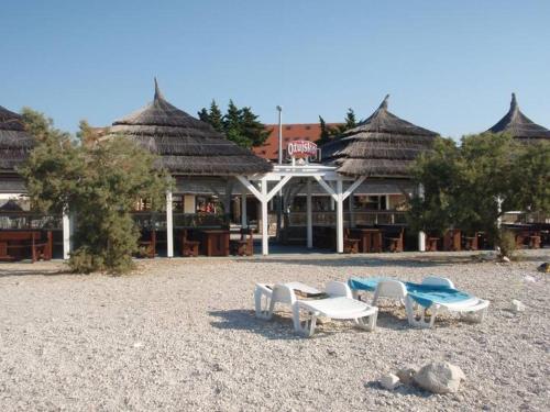 Tribunia Beach Hotel 4