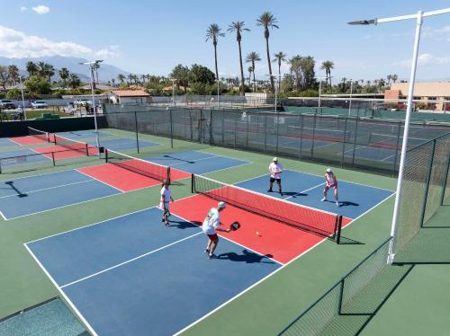 Embassy Suites by Hilton Palm Desert