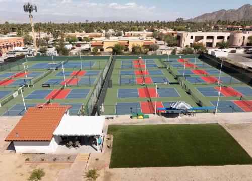 Embassy Suites by Hilton Palm Desert