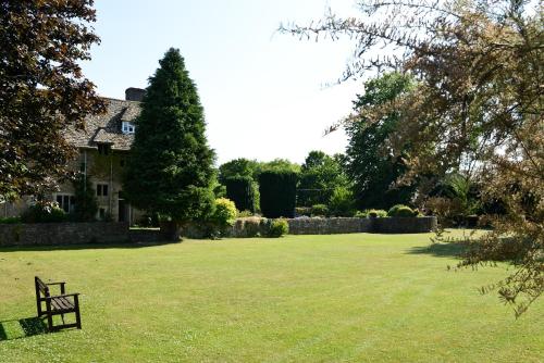 Charney Manor - image 11