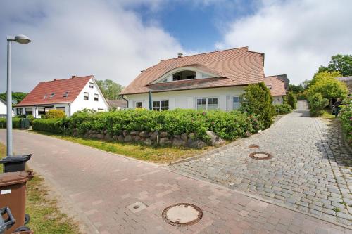 Fewo Yachthafenblick Nr 5 in Altensien