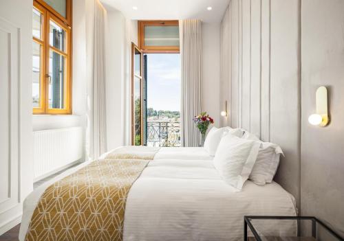 Bella Venezia - image 6