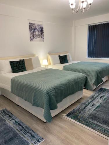 PRIVATE ROOM IN SIDMOUTH STREET, KINGS CROSS, London