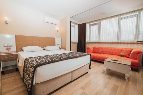 1 queen bed