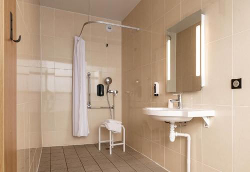 B&B Hôtel Grenoble Centre Verlaine - image 11