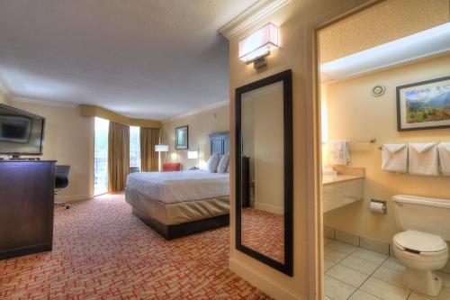 Edgewater Hotel and Conference Center in Gatlinburg, USA