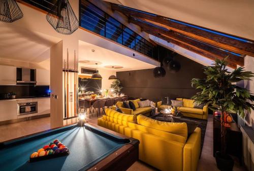 AC Luxury Loft Friends & Family Edition, Прага (фото 9)