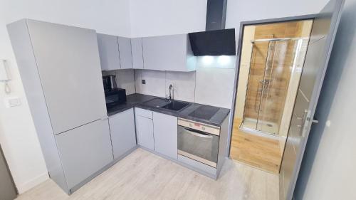 Apartment Quiet Street 11/1E