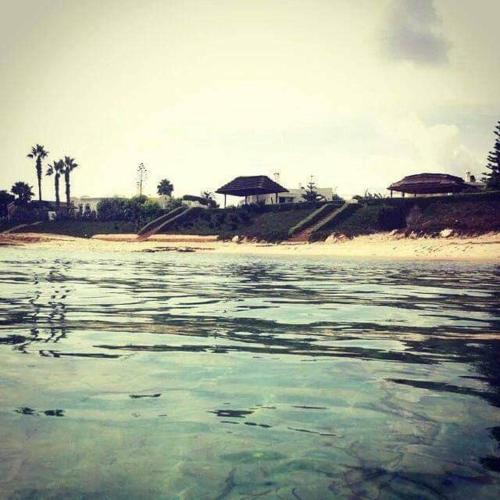 Rare S2 en front de mer Maamoura Beach