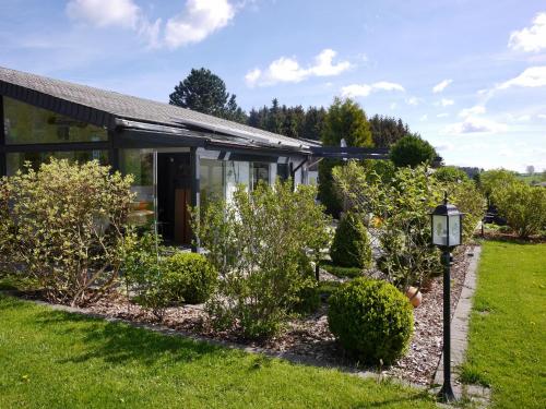 Ferienhaus 'Kahle Pön' mit Wintergarten & MeineCardPlus (Ferienhaus 'Kahle Pon' mit Wintergarten & MeineCardPlus) in Usseln