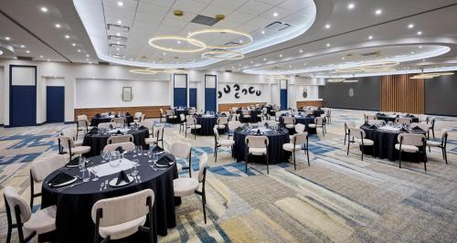 宴會廳, Candlewood Suites Burlington Conference Centre By IHG in 伯靈頓
