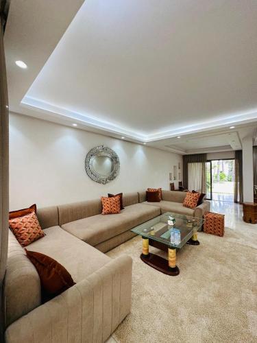 Charming Villa, Breathtaking Garden View, Casablanca (zdjęcie 6)