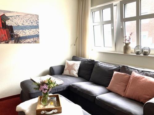 Apartment image 6