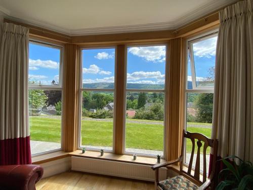 Pub/Lounge, Beinn Bhracaigh in Pitlochry Városközpont