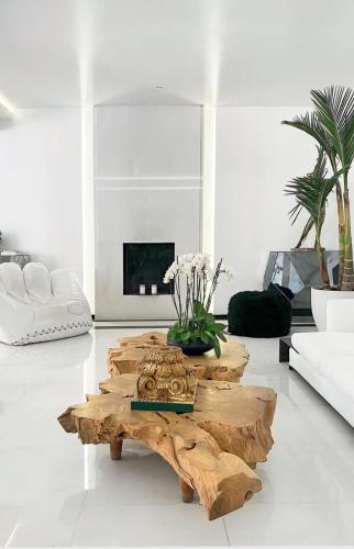 Fantastic 1BR Suite in the Heart of Athens - image 7