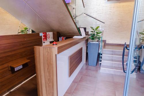 Vestabils, Avenia Restaurant & Apartments in Ruma