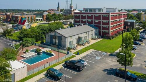 Landing at Star Lofts - 2 Bedrooms in Petersburg in Petersburg, USA