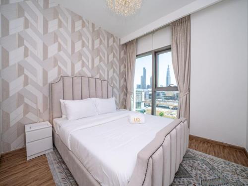 LUXFolio Retreats - Iconic Burj Khalifa View - image 10