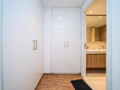 LUXFolio Retreats - Iconic Burj Khalifa View - image 11