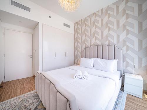 LUXFolio Retreats - Iconic Burj Khalifa View - image 12