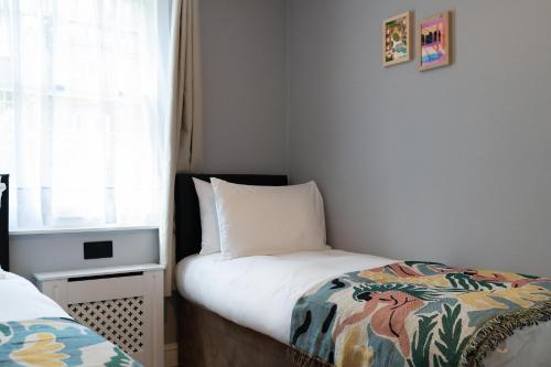 Lamington Apartments Hammersmith - image 8
