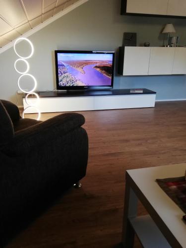 Am Lindenbaum, Ferienwohnung in Siebenbach am Nürburgring Am Lindenbaum, Ferienwohnung in Siebenbach am Nürburgring