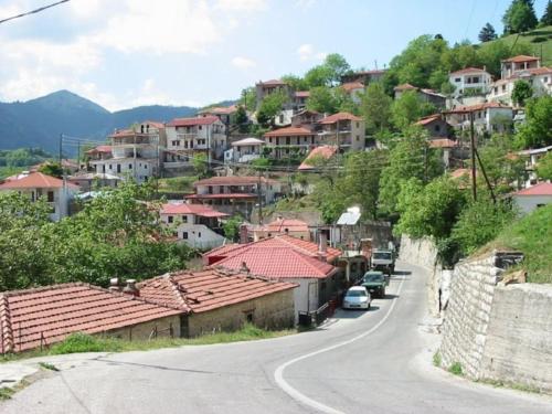 Σπίτι Στη Λίμνη Πλαστήρα Μπελοκομίτη (Σπιτι Στη Λιμνη Πλαστηρα Μπελοκομιτη) in 벨로코미티