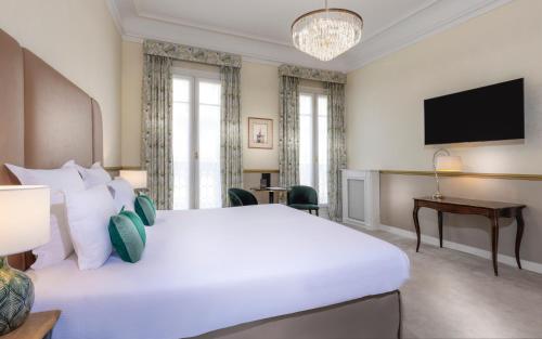 Hotel Claridge Paris - main image