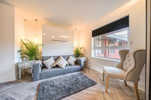 Anchor in บัสสิ้งสโตค