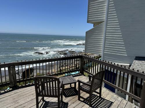 The Oceanfront Inn