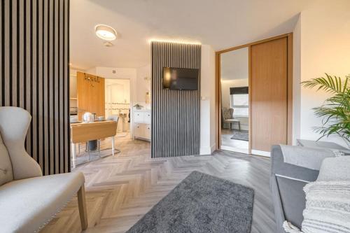 Anchor in บัสสิ้งสโตค