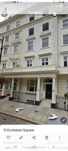 Superb flat near Victoria station, London